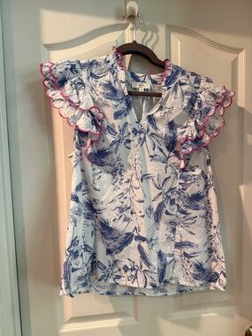 entro White Floral Print Ruffle Sleeve Top with Pink Trim